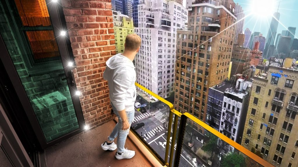 Living in a Tiny-Box Apartment… With NYC’s Best View Living in a Tiny-Box Apartment… With NYC’s Best View